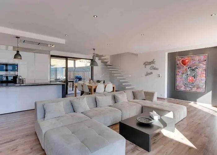 Villa Bamboo Lathuile