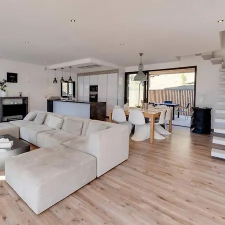Villa Bamboo